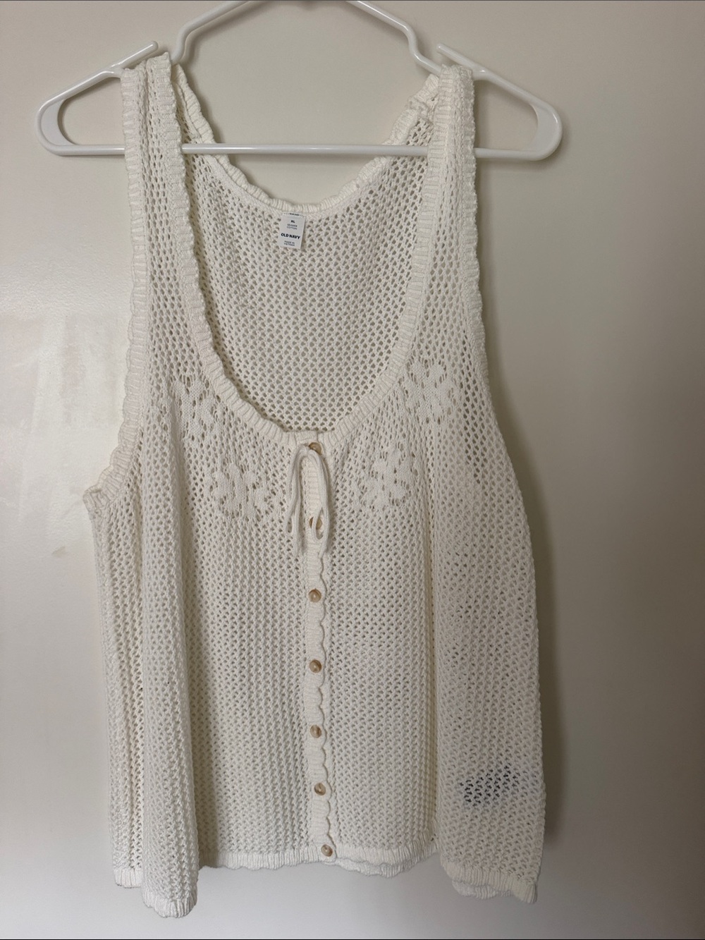 Old Navy Cream Crochet Button-Front Tank